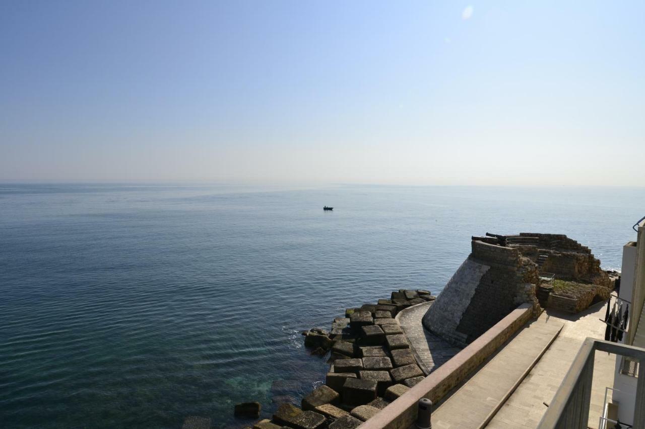 Villa Dimora Frontemare Monopoli Esterno foto
